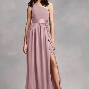 Vera Wang 360215 One shoulder dress w satin sash.